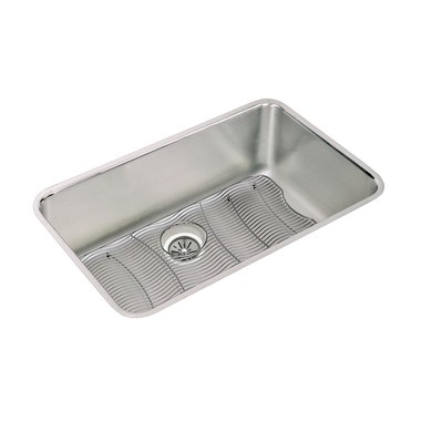 1800 Series Undermount Stainless Steel 32.5 in. Double Basin Sink